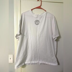 White Gymshark T-shirt, never worn, tags only taken off to wash